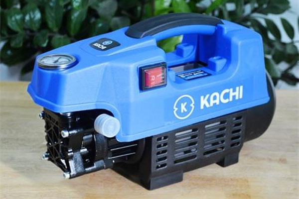 Máy rửa xe thương hiệu Kachi