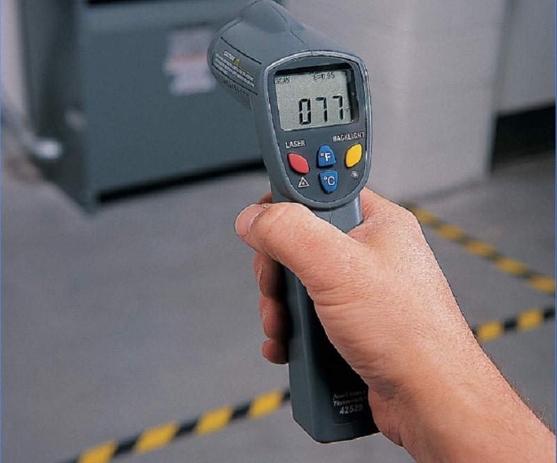 Máy đo nhiệt độ đến 320°C Extech 42529 có dải đo nhiệt độ từ -50 đến 320°C và tỷ lệ khoảng cách 6:1 Máy đo nhiệt độ đến 320°C Extech 42529 có dải đo nhiệt độ từ -50 đến 320°C và tỷ lệ khoảng cách 6:1