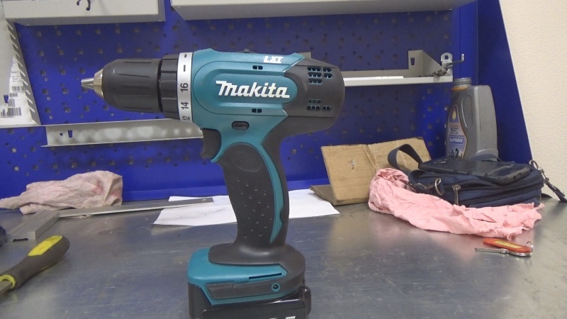 Máy khoan pin Makita DDF343Z 18V