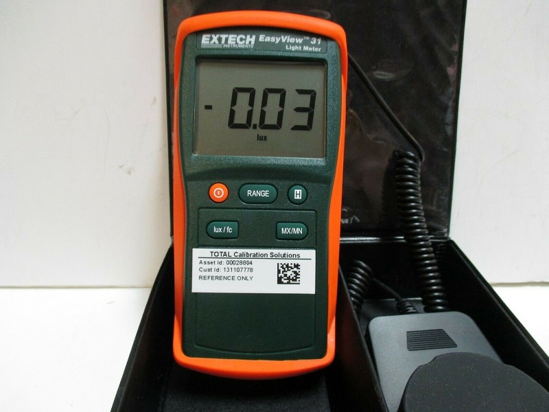 Máy đo ánh sáng Extech EA31