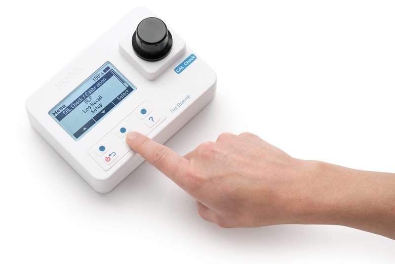 ĐẶC ĐIỂM, TÍNH NĂNG CỦA MÁY QUANG ĐO CLO DƯ THANG THẤP HANNA HI97701