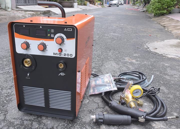 máy hàn protech mig 200 và phụ kiện