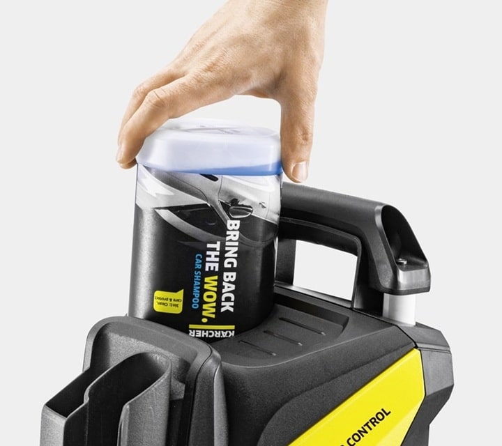 Hệ thống Plug ’n’ Clean giúp chai tẩy rửa nhanh chóng