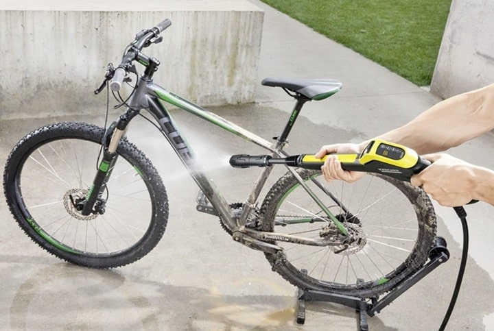 Máy phun xịt Karcher K 5 Power Control *EU xịt rửa mạnh mẽ