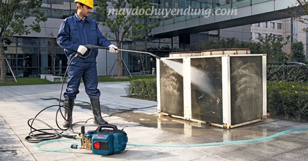 Máy rửa máy lạnh Bosch cũng được rất nhiều người quan tâm lựa chọn