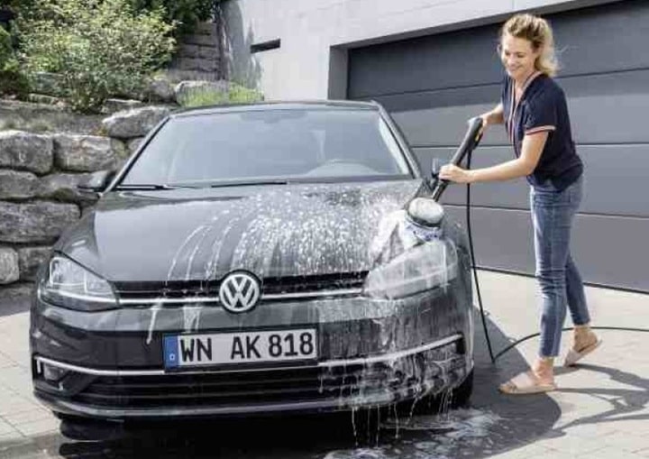 Bàn chải Karcher vệ sinh sạch cho nhiều ứng dụng Bàn chải Karcher vệ sinh sạch cho nhiều ứng dụng