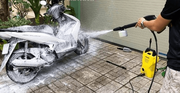 Nguồn nước rửa xe máy rất quan trọng