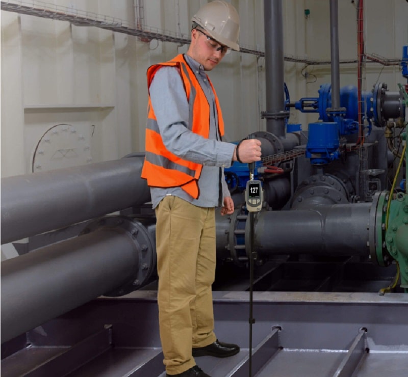 Thiết bị đo độ dày lớp phủ 6000 F90S3 sử dụng kiểu thân máy Advanced với nhiều tính năng vượt trội