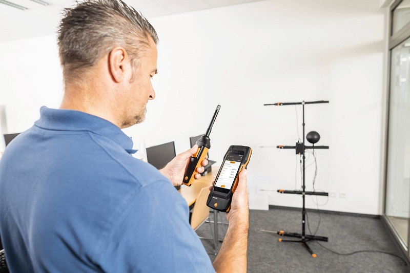 Bộ đo không khí và độ thoải mái Testo 0563 0401 nhỏ gọn vừa tay cầm