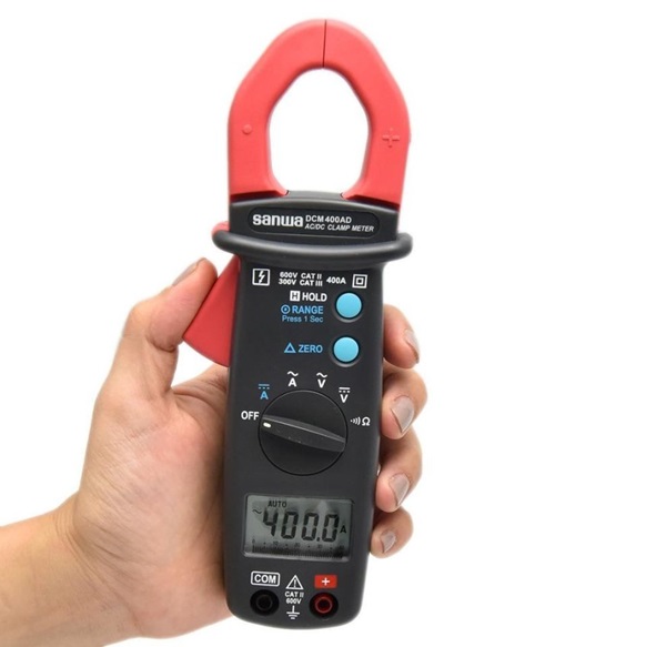 Ampe Kìm dòng AC/DC Sanwa DCM400AD thiết kế nhỏ gọn, đa tính năng