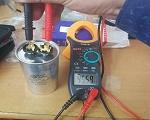 Hướng dẫn cách dùng ampe kìm đo tụ điện