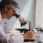 Hướng dẫn sử dụng và bảo quản kính hiển vi sinh học