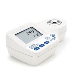 Khúc xạ kế đo độ mặn trong thực phẩm Hanna HI96821