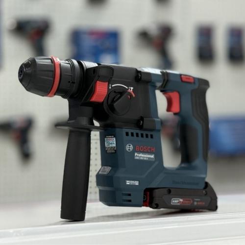 Máy khoan bê tông dùng pin Bosch GBH 18V-18 X Set