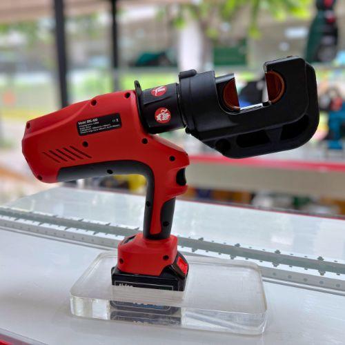 EBS-400 thiết kế hiện đại, thông minh, tiện lợi khi sử dụng 