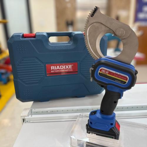Máy cắt cáp dùng pin EMS-60