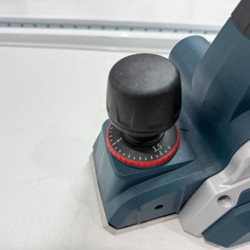 Máy bào gỗ Bosch GHO 16-82