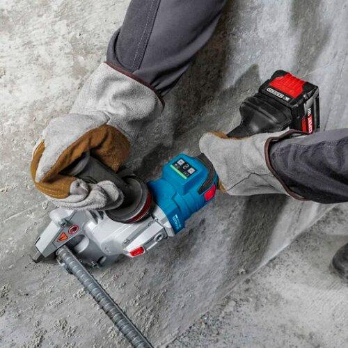 Máy cắt kim loại dùng pin Bosch GBC18V-32PS SOLO