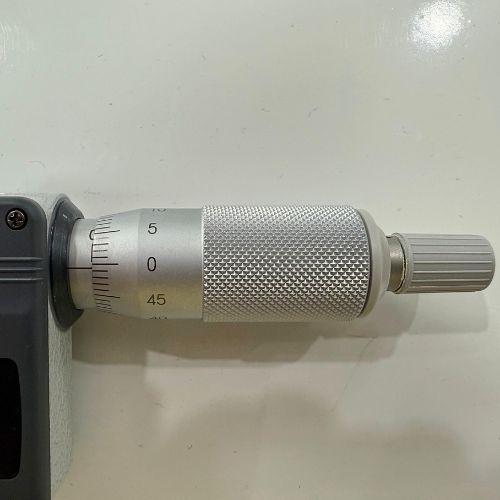 Panme đo ngoài điện tử dải đo 0-25mm Mitutoyo 293-240-30