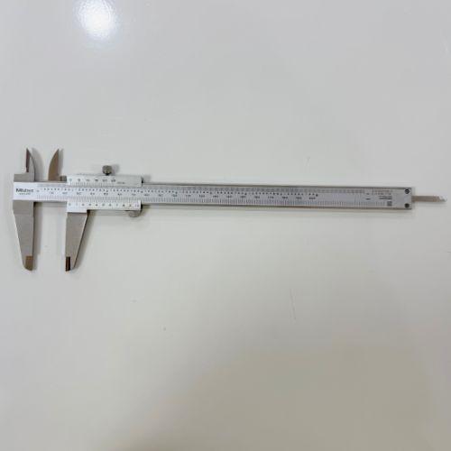 Thước kẹp cơ khí dải đo 0-200mm Mitutoyo 530-118