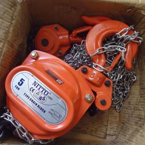 Pa lăng xích kéo tay NITTO 5T-5M 5 tấn 5m