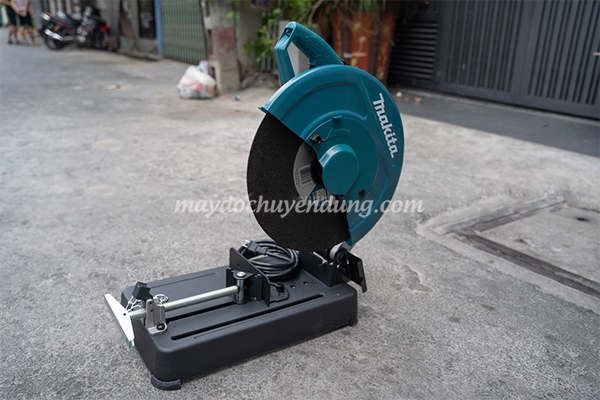 Đánh giá máy cắt sắt Makita LW1401