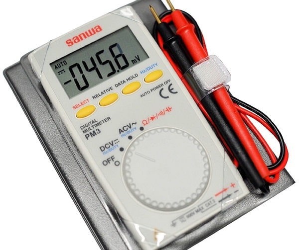 Sanwa PM3 còn khiến người dùng bất ngờ với việc đo đồng thời AC và DC ở dải đo 500V