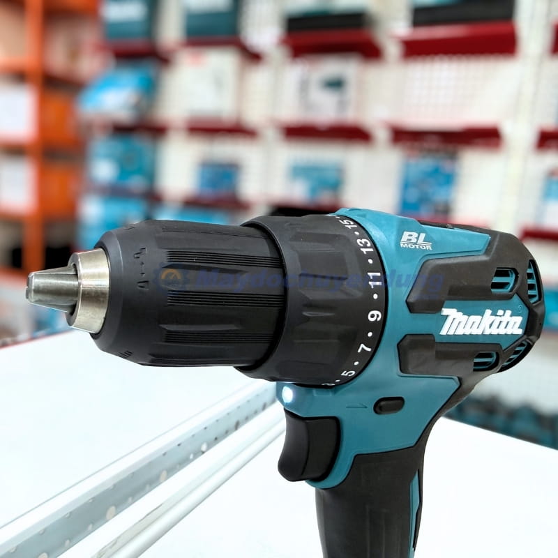 Ký hiệu động cơ không chổi than trên máy khoan pin DHP490SFX1 Ký hiệu động cơ không chổi than trên máy khoan pin DHP490SFX1