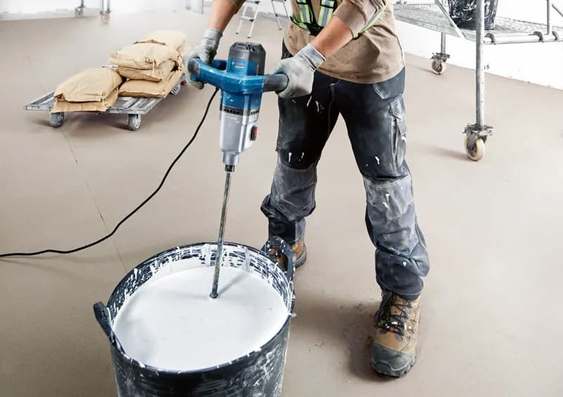 Bosch GRW 140 chuyên dùng để trộn vật liệu xây dựng