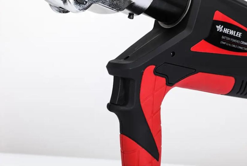 Máy ép cos thủy lực dùng pin HEWLEE HL-300B có nhiều tính năng hiện đại