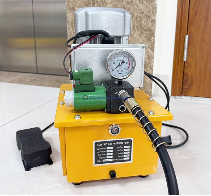 Bơm thủy lực dùng điện cho lực áp suất mạnh Bơm thủy lực dùng điện cho lực áp suất mạnh
