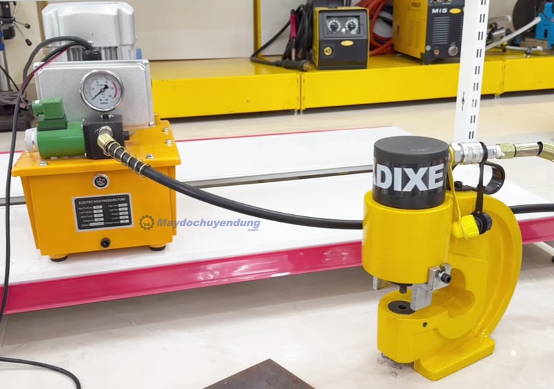 Bơm thủy lực tạo áp suất để cung cấp cho các máy làm việc Bơm thủy lực tạo áp suất để cung cấp cho các máy làm việc