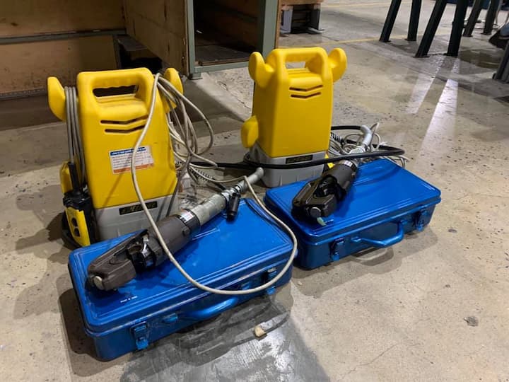 IZUMI EP-510HC sở hữu kích thước dài 420mm và trọng lượng chỉ 5.7kg