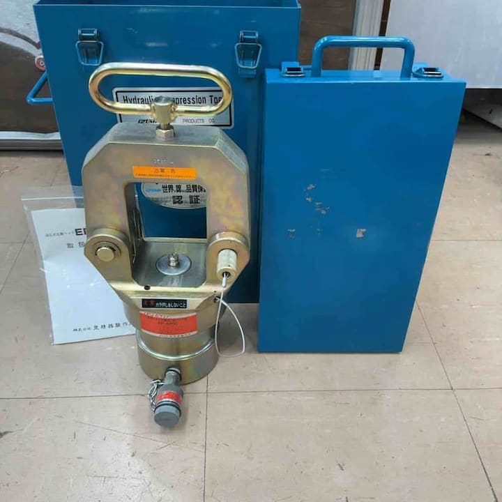 Thiết kế đầu ép cos IZUMI EP-520C chắc chắn