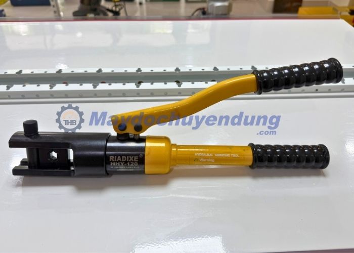 Kìm ép cos thủy lực HHY-120 có thiết kế đơn giản