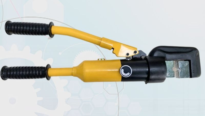 Kìm ép cos thủy lực TLP HHY-300 nhỏ gọn, dễ dàng thực hiện ở nhiều vị trí khác nhau