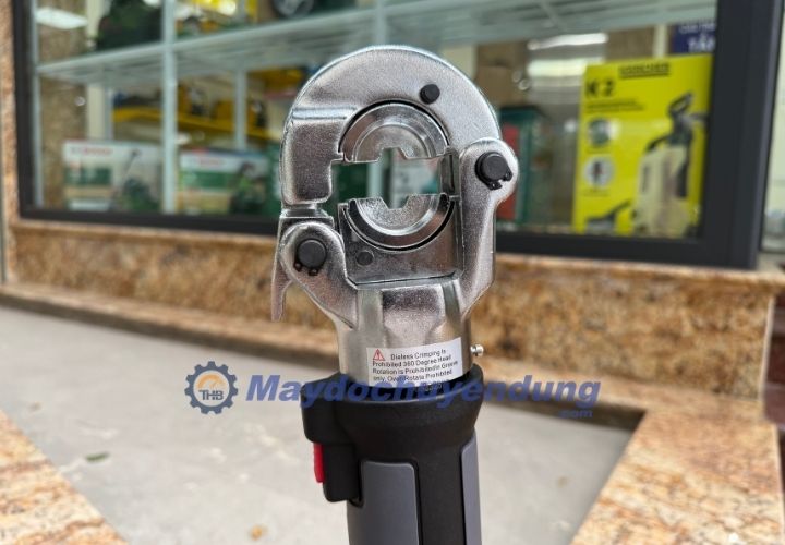 Đầu bấm cos được làm bằng hợp kim tôi luyện ở mức cao nhất