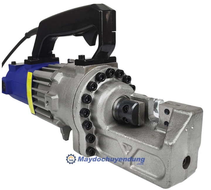 RC-22 trang bị lưỡi cắt sắc bén, xử lý sắt thép nhanh chóng - chính xác 