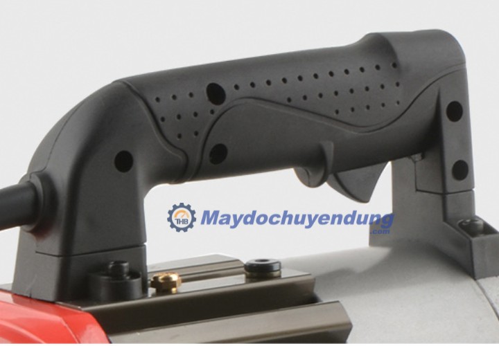 RC-25 được trang bị tay cầm chắc chắn để thao tác dễ dàng, thuận tiện