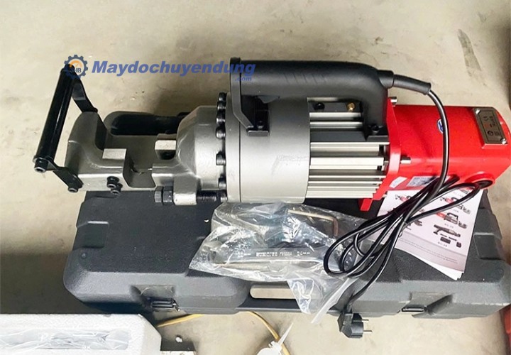 Máy cắt sắt thủy lực RC-32 kết cấu chắc chắn, tuổi thọ dài lâu 