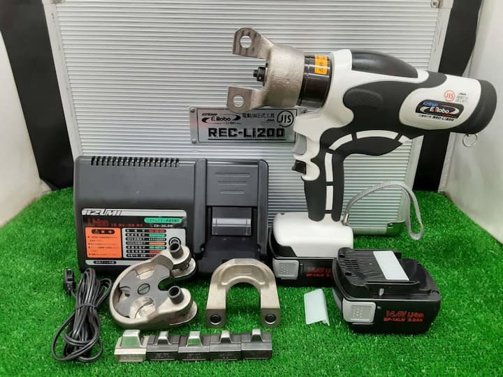 Máy ép cos thủy lực dùng Pin IZUMI REC-Li200 có lực ép 112kN