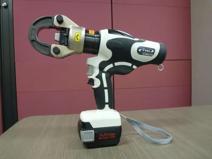 IZUMI REC-LI250M còn tích hợp nhiều tính năng tiện ích