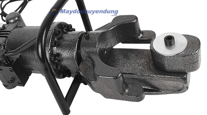 Lưỡi uốn của RB-25 uốn sắt phi 25mm một cách nhanh chóng, không ồn ào 