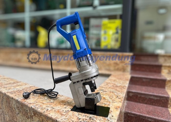 MHP-20 là dụng cụ thủy lực sử dụng mô tơ chổi than