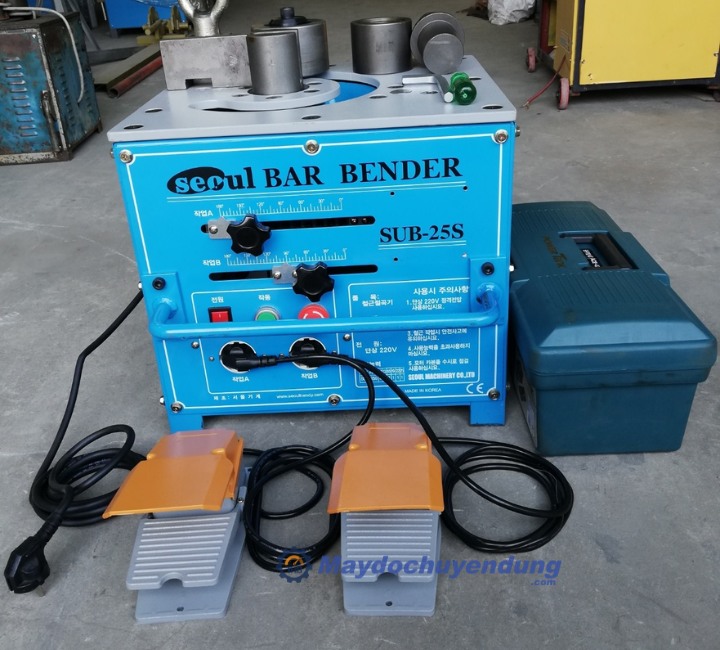 Seoul SUB-25S thiết kế dạng hình hộp vuông vức 