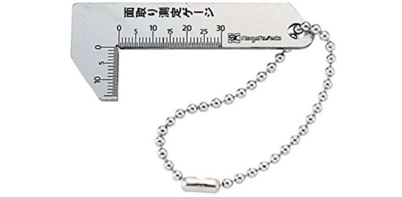 Thước đo cạnh vát Niigata CMG-10 là dụng cụ dùng để để xác định hình dạng của các chi tiết khác nhau một cách chính xác và an toàn Thước đo cạnh vát Niigata CMG-10 là dụng cụ dùng để để xác định hình dạng của các chi tiết khác nhau một cách chính xác và an toàn