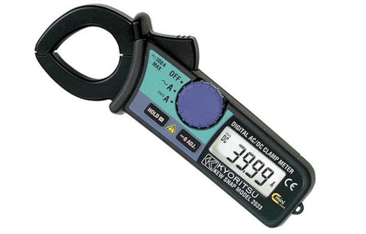 Ampe kìm Kyoritsu 2033 thiết kế nhỏ gọn, dễ dàng bỏ túi.