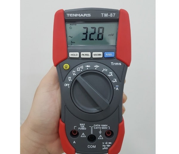 Tenmars TM-87 hỗ trợ dải đo điện áp đến 1000V
