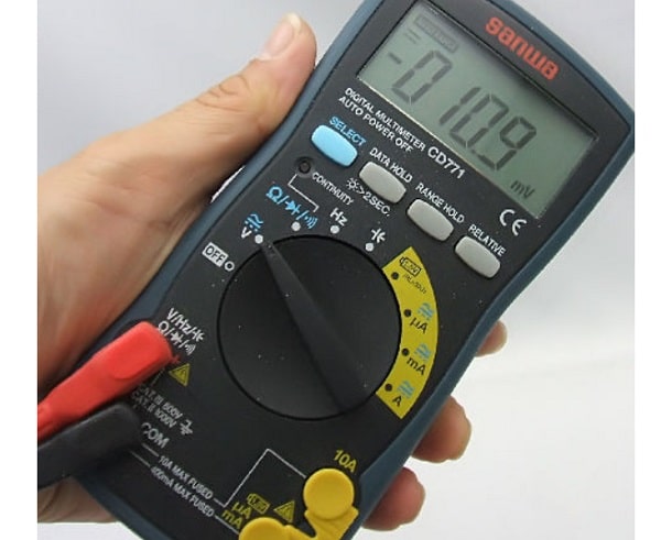 Đồng hồ đo điện vạn năng Sanwa CD771 là dụng cụ đo lường điện có nhiều chức năng.