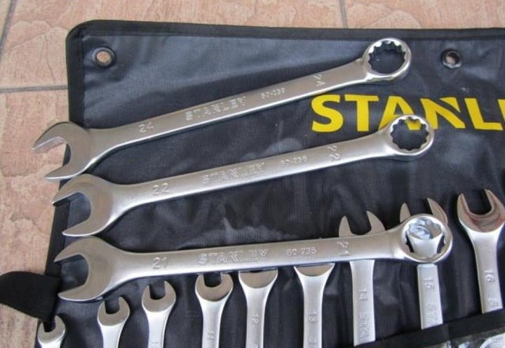 Bộ cờ lê vòng miệng 14 chi tiết Stanley STMT80946-8 Bộ cờ lê vòng miệng 14 chi tiết Stanley STMT80946-8